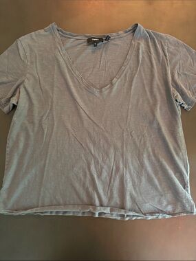 Theory Short Sleeve V-Neck Tee in Heather Gray